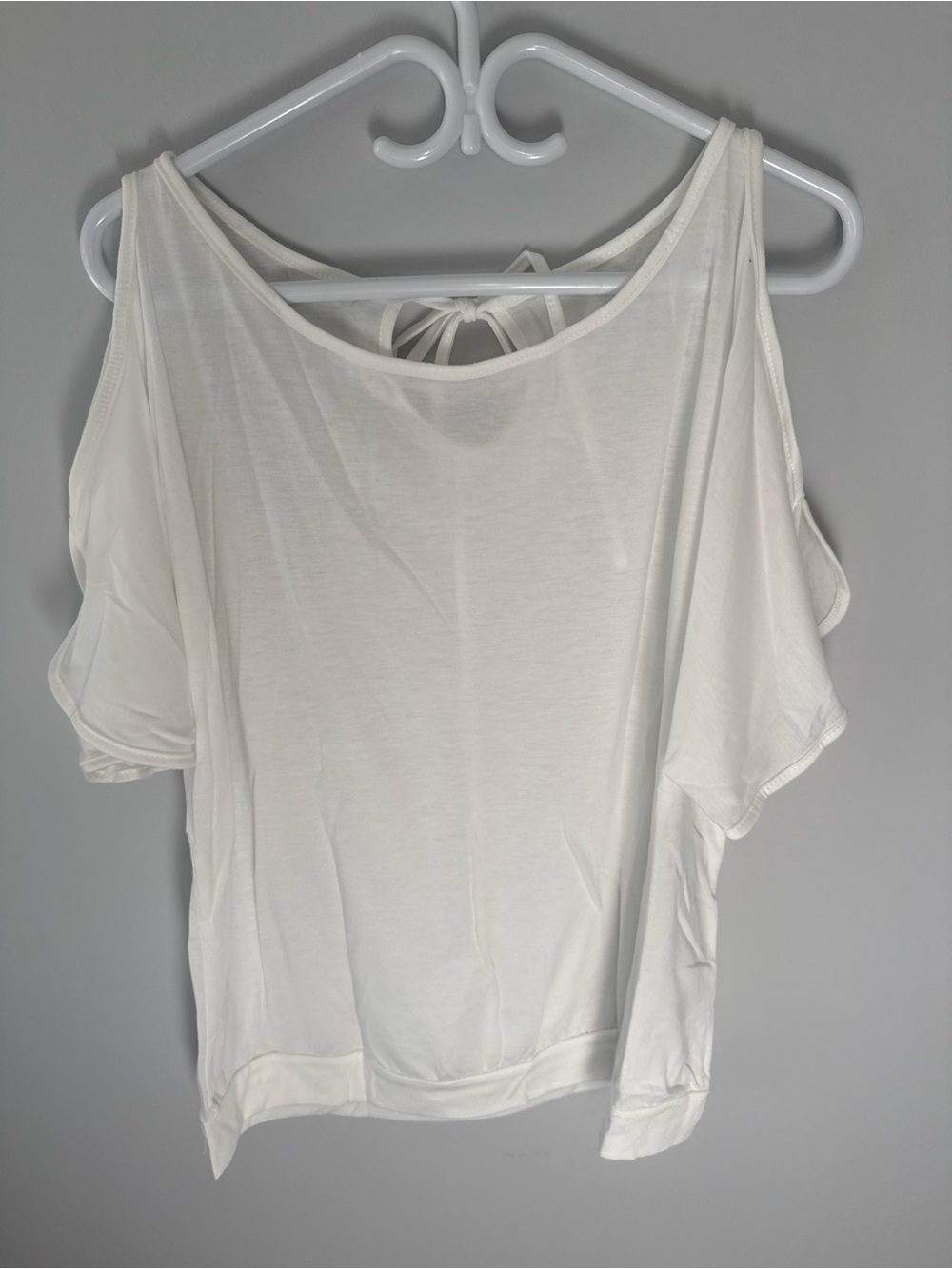 Women's White Cold-Shoulder Tie-Back Tank Top
